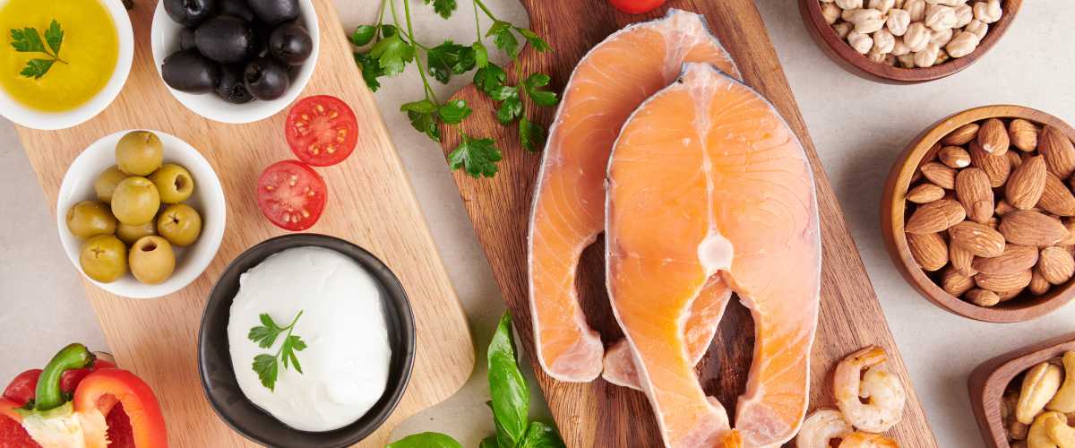 ryby, ser i warzywa - produkty zalecane w diecie śródziemnomorskiej